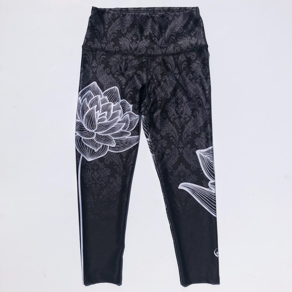 NWOT My Inner Fire Yoga Lotus Leggings, Size 4